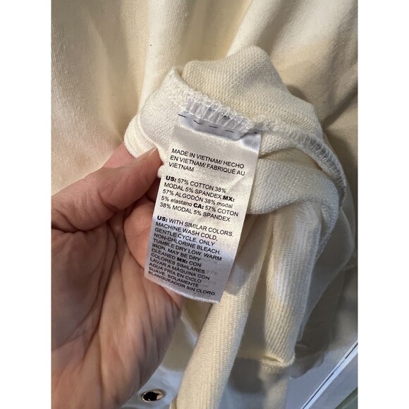 Chicos Zenergy Top Womens 2 Sz L Knit Button Hem Casual Coastal Sweatshirt New - Picture 4 of 8